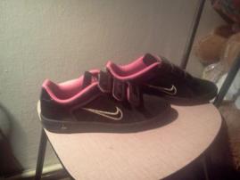 Botasky nike (1/3)
