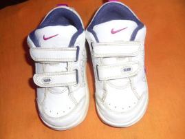 Botasky nike (1/4)