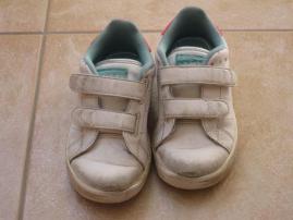Kozene tenisky adidas (3/4)