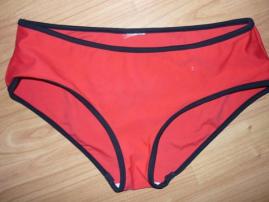 Bikiny (3/4)