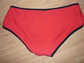Bikiny (4/4)
