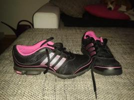 Adidas tenisky (1/4)