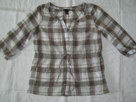 Pekná blúžočka H&M (1/1)