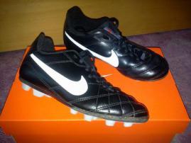 Kopačky Nike (1/4)