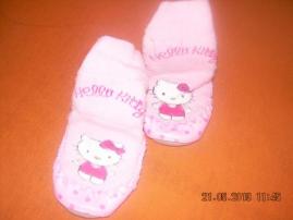 Capačky hello kitty (2/2)