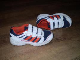 Adidas (2/4)