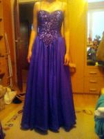 Spolocenske saty (1/3)