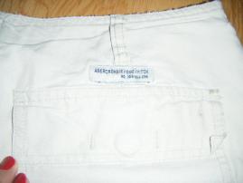 Abercrombie - 3/4 nohavic (3/3)