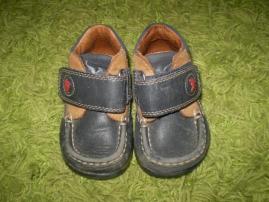 My first shoes (2/4)