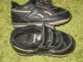 Tenisky reebok (1/4)