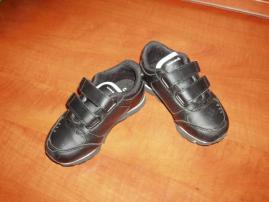 Tenisky umbro (2/3)