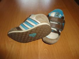 Botasky Adidas (3/4)