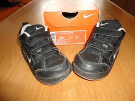 Botasky nike 25 (1/3)