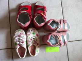 Sandale, tenisky, topanky (2/4)