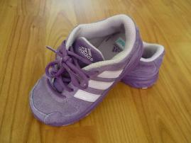 Tenisky adidas (2/2)