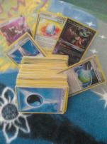 Pokémon karty (2/4)