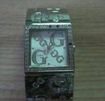 Hodinky guess (2/3)