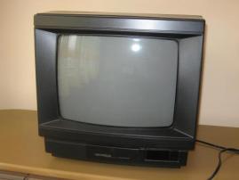 Televízor (1/2)