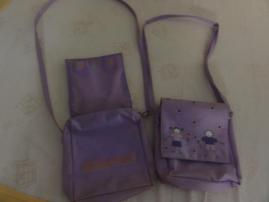 Kabelky Avon (2/2)