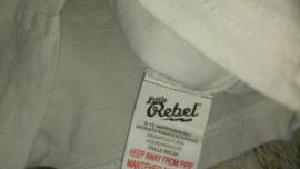 Little rebel na doma (2/4)