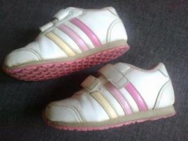 Tenisky adidas 25 (1/3)