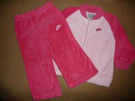 Nike súprava 18-24 (1/3)