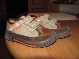 Jarne topanky (2/4)