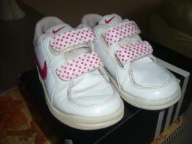 Nike tenisky (2/4)