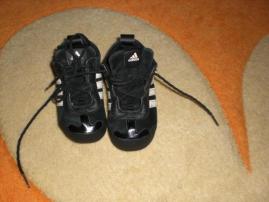 Adidas botasky (2/2)