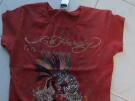 Ruzove tricko ed hardy (2/3)
