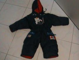 Tmavomodry overal (3/4)