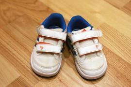Tenisky adidas (2/3)