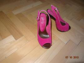 Krasne drevaky (2/2)