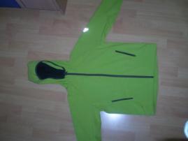 Shoftshellova bunda (1/3)