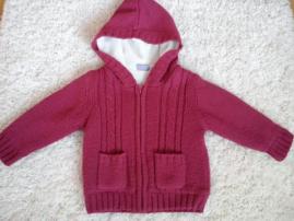 Teplučký svetrík-kabátik (3/3)