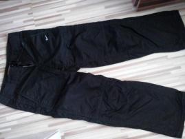 Predam nohavice Nike (1/3)