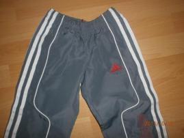 Sustaky adidas (1/4)
