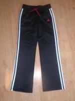 Tepláky adidas (1/1)
