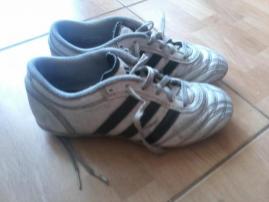 Kopačky adidas (2/3)