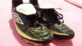 Kopačky Umbro č.38 (4/4)