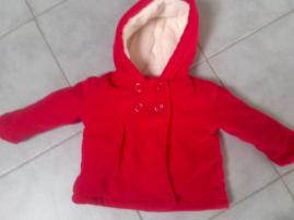 Červený zimný kabát