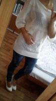 Biely sveter (1/2)