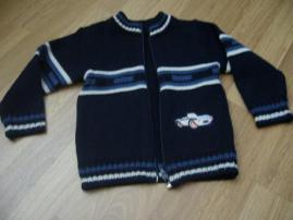 Svetrik 104 za 3€ (1/2)
