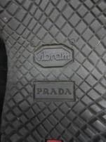 Prada women leather (3/3)