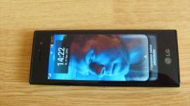 Mobil lg bl40 (3/4)