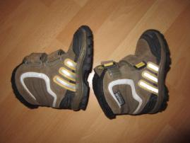 Topanky adidas (1/4)