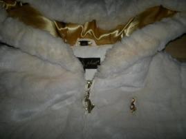 Baby phat bunda, kožuštek (2/4)