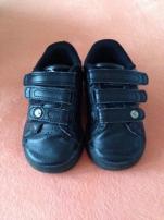 Tenisky adidas (1/4)