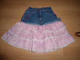Suknicka barbie (1/1)