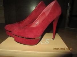 Červené lodičky (1/2)